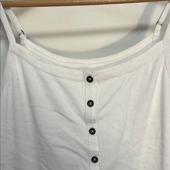 Pilcro Elegant White Button-Down Camisole - Picture 2 of 8